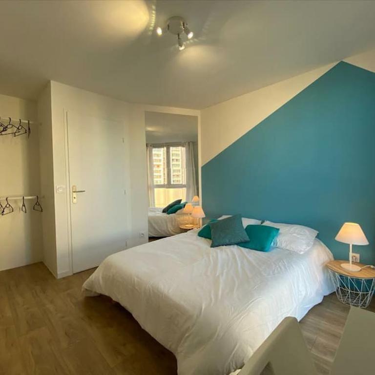 Saint Mathieu 5 minutes du port et gare wifi 10minutes plage - Four-Bedroom Apartment with Balcony - 32