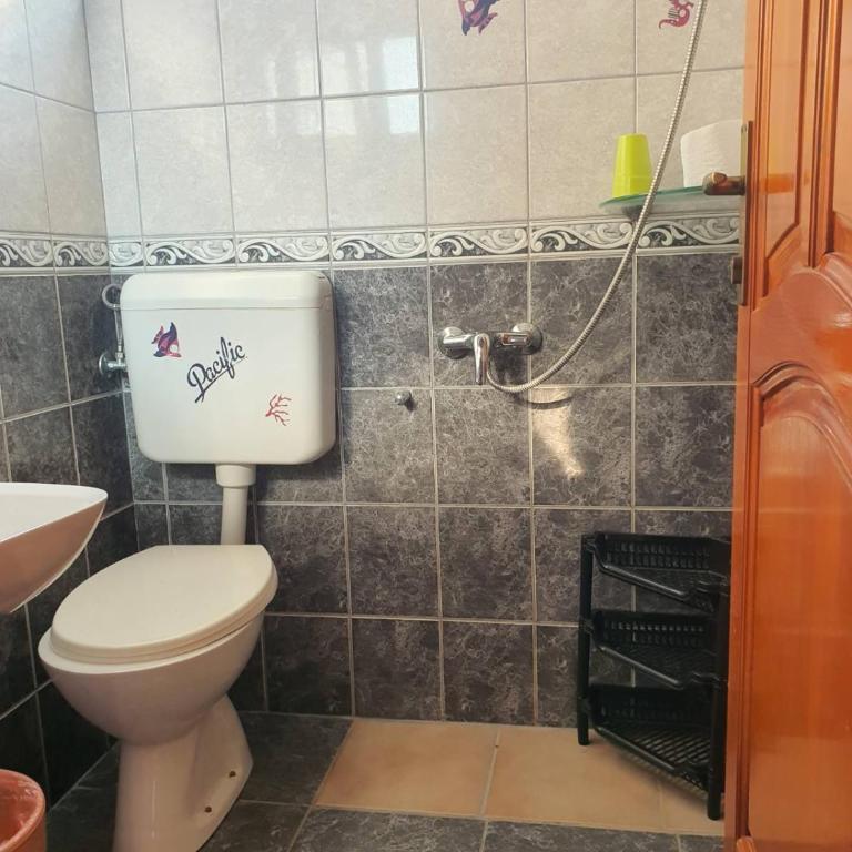Villa Grafenberg Ulcinj - Trokrevetna Soba - 17