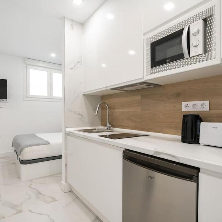Nice studio in Madrid LEY2 - One-Bedroom Apartment - 12