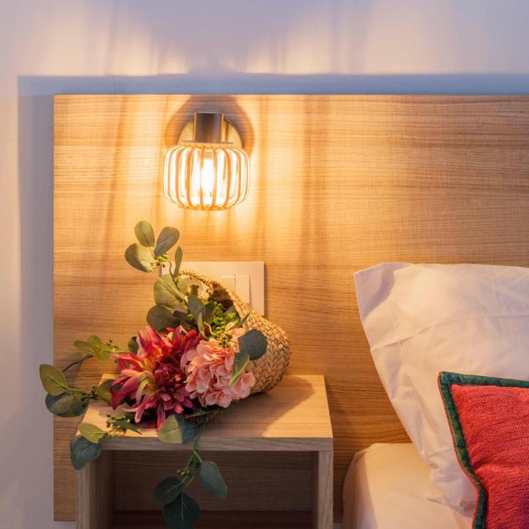 Luxury Singular Apartments Orange - Estudio Superior con terraza - 16
