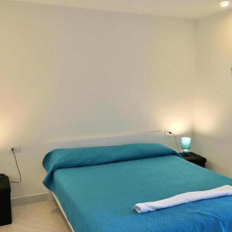 ISS Travel, Sea View Villa Ursula - 4 bedrooms and 4 bathrooms - Villa - 24