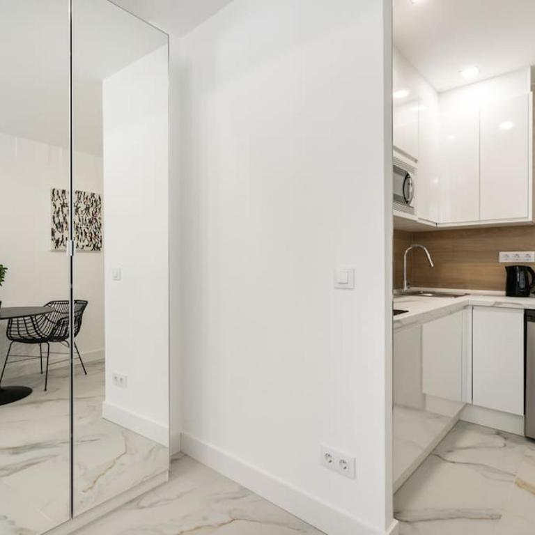 Cozy studio in Madrid LEY4 - Apartamento de 1 dormitorio - 13