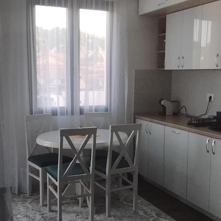 CENTAR CEPERKOVIC - Studio - 6