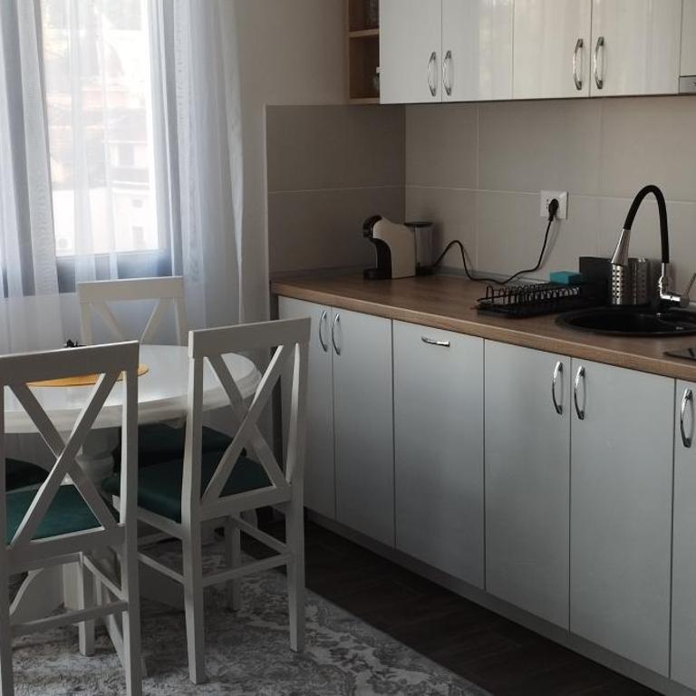 CENTAR CEPERKOVIC - Studio - 8