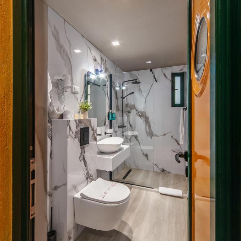 Hotel Kerber - Standard Twin/Double Room - 5