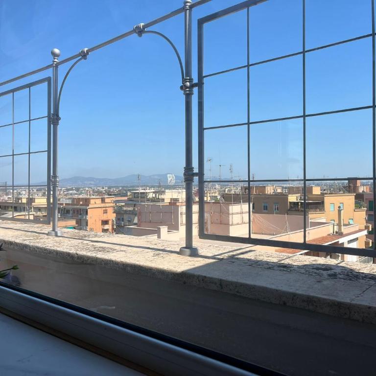 Cozy Penthouse with Terrace and Rome View - One-Bedroom Apartment with Terrace - 21