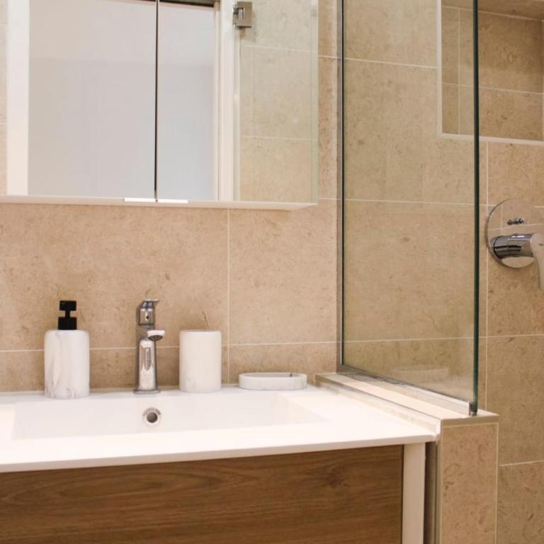 Charming T2 of 26 m near the Bastille - Appartement - 12