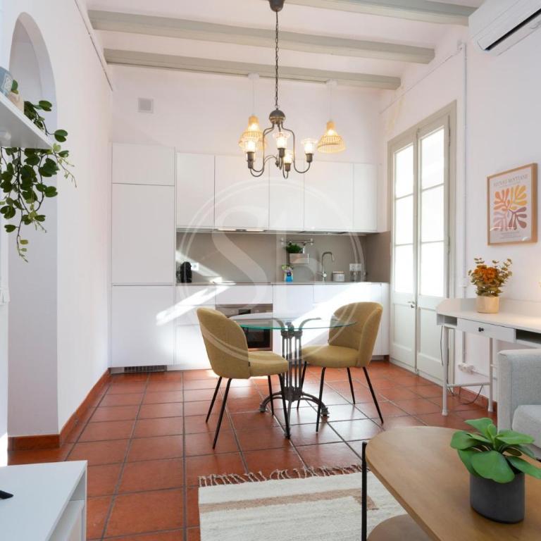 Bonito apartamento en l'Eixample - Two-Bedroom Apartment - 4