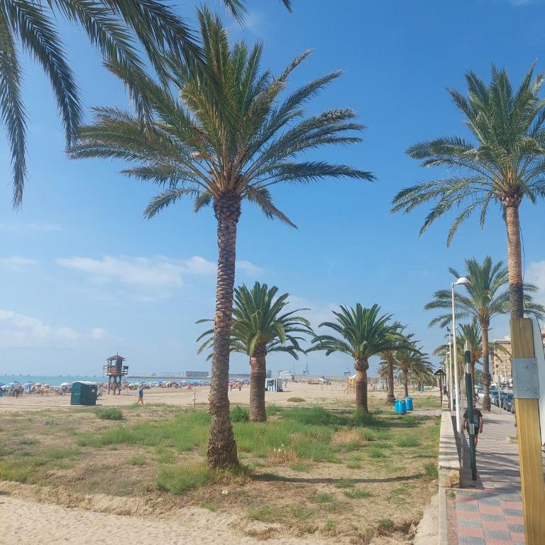 Cozy apartment near the beach - Apartamento de 2 dormitorios - 20