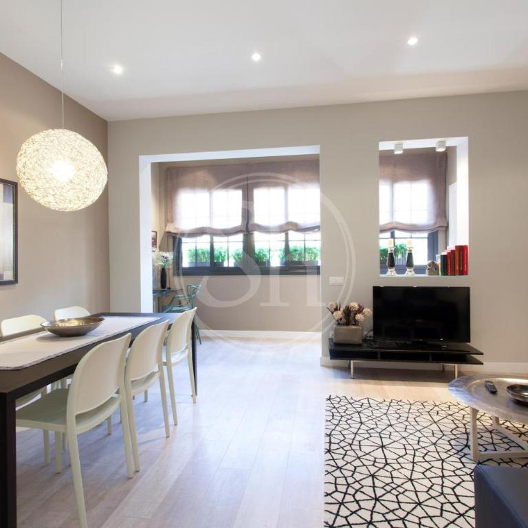 Modern Eixample Apartment - Two-Bedroom Apartment - 6