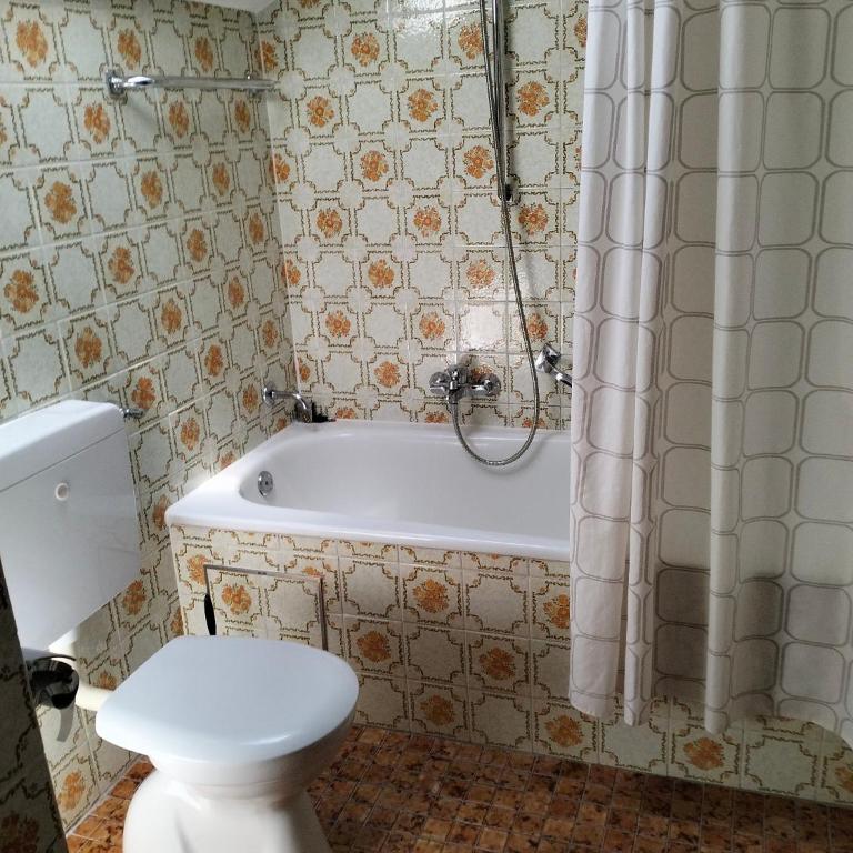 Fewo Schanzenblick und Fewo am Kaiser in der FWA Oberaudorf - Apartment - 3