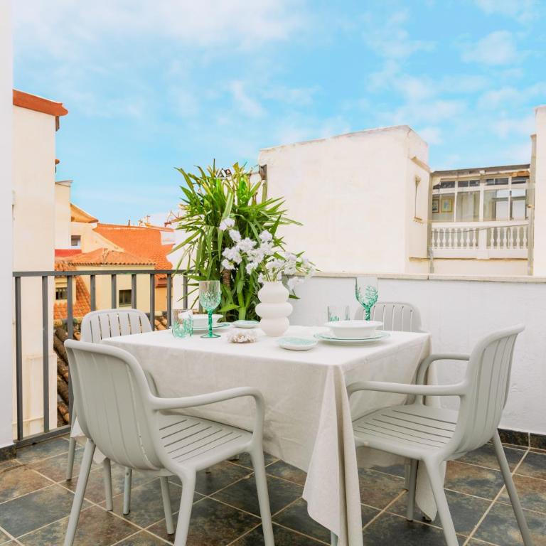 Terraza del centro - Apartment with a spectacular terrace in the center - Apartamento de 1 dormitorio - 2