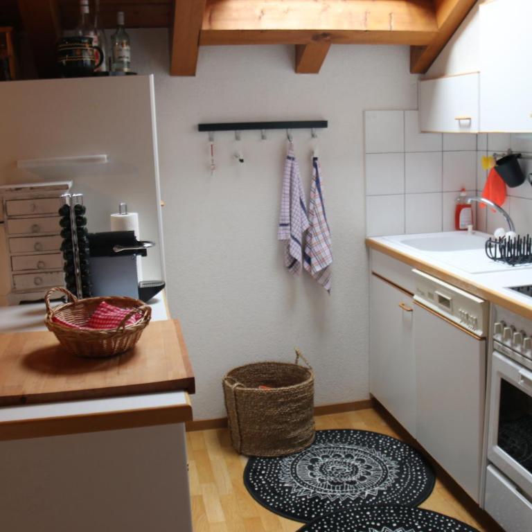 Rodasia - Appartamento con 1 Camera da Letto e Vista Montagna - 2