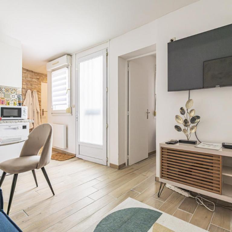 Pentagone 1 SPA PRIVE - Appartement 1 Chambre - 14