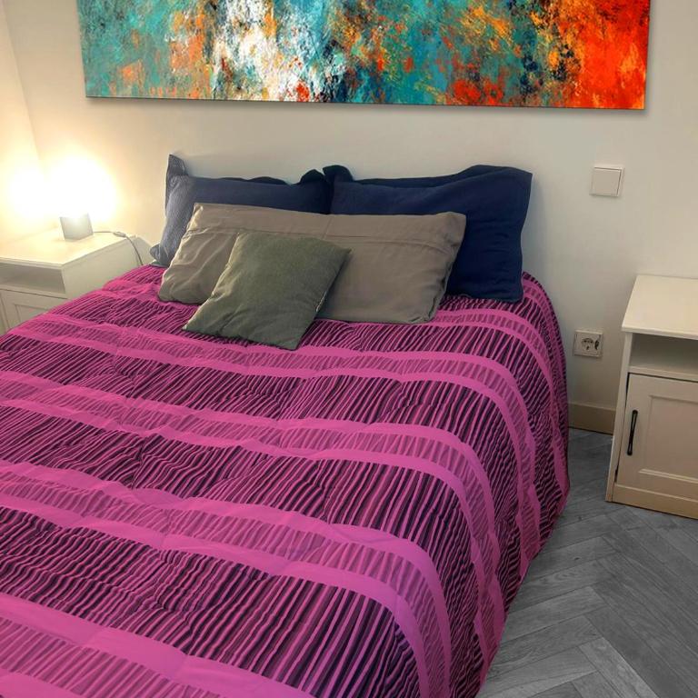 Puerta del Sol -de la Cruz Isabel I0 & Parking - Two-Bedroom Deluxe Apartment - 10