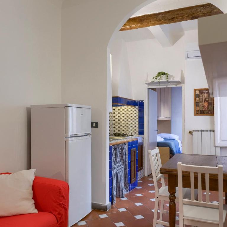 La Rondinella - Private Terrace - Two-Bedroom Apartment - 5