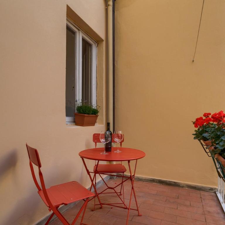La Rondinella - Private Terrace - Two-Bedroom Apartment - 24