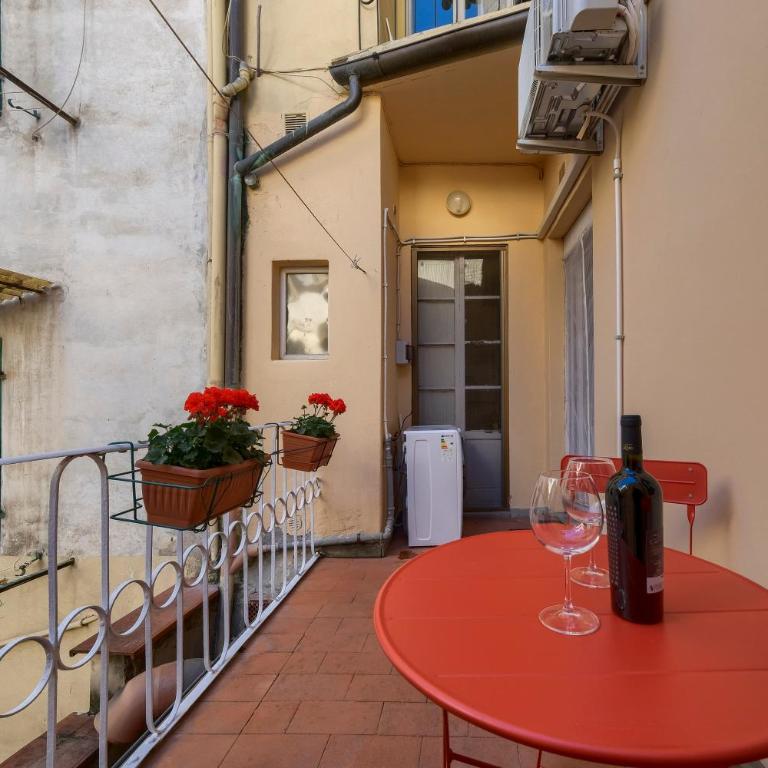 La Rondinella - Private Terrace - Two-Bedroom Apartment - 40