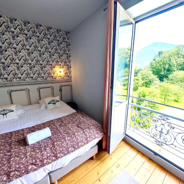 Domaine Clairfontaine Noyarey - Suites Junior - Chambre Double ou Lits Jumeaux - Vue sur Jardin - 4