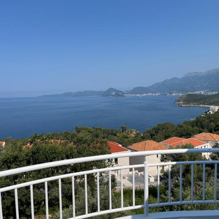 Vila Natalia - Apartment with Sea View - 9
