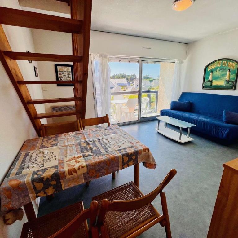 Quiberon : Charmant T2 avec piscine, terrasse, parking, proche plage - 4 pers. - FR-1-478-174 - Appartement (4 Adultes) - 2