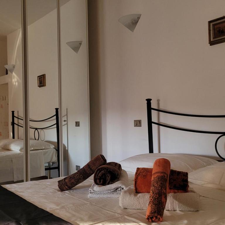 Urban Nest Modern Apt with Parking - Appartamento con 1 Camera da Letto - 2