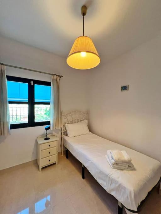 Nuevo y exclusivo ático de playa - Three-Bedroom Apartment - 18
