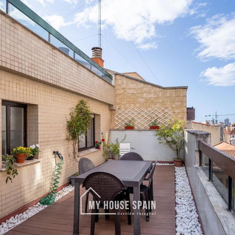 MyHouseSpain - Piso con terraza en el centro - Apartamento de 2 dormitorios - 10