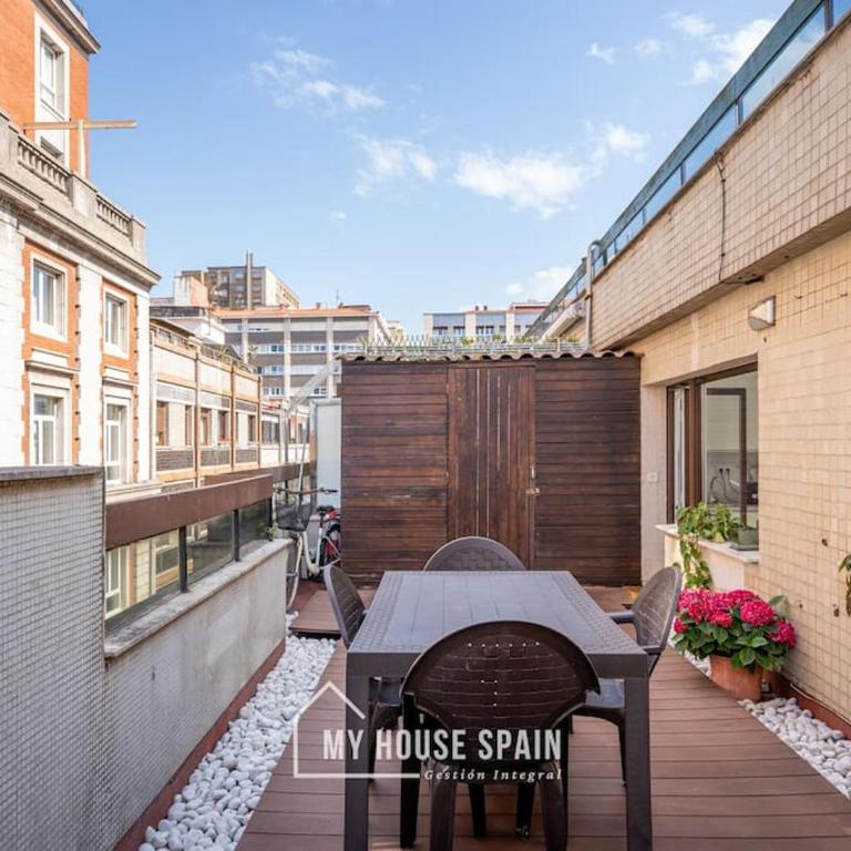 MyHouseSpain - Piso con terraza en el centro - Apartamento de 2 dormitorios - 24