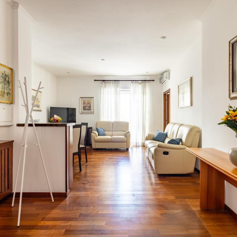 Aurelia Dream with Terrace - Appartamento con 3 Camere da Letto e con Balcone - 10