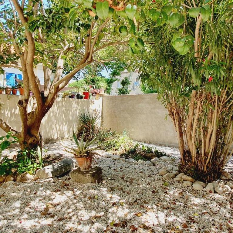 Via Domitia - Apartamento de 1 dormitorio con jardín - 10
