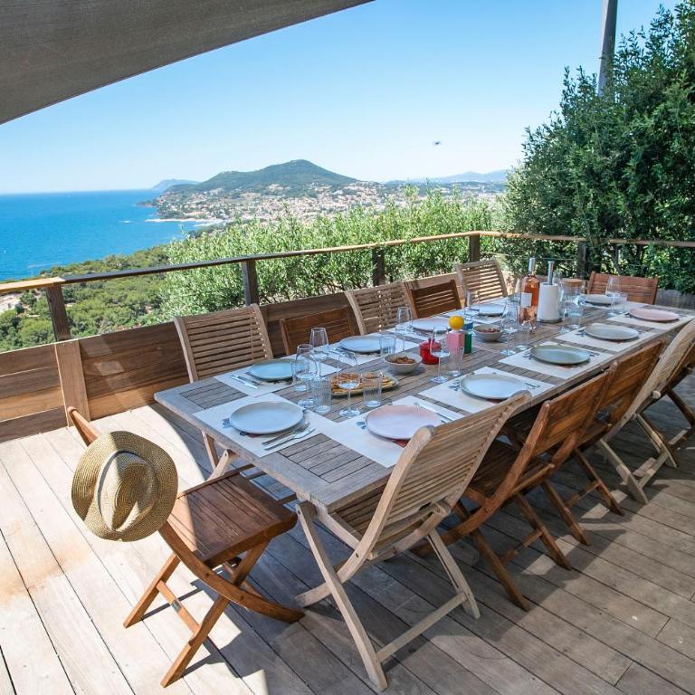 Provence Villa 11 Personnes vue mer Almanarre KiteSurf - Villa avec Piscine Privée - 20