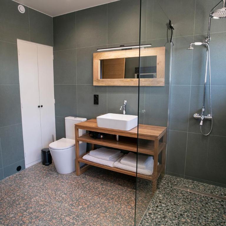 Provence Villa 11 Personnes vue mer Almanarre KiteSurf - Villa avec Piscine Privée - 35