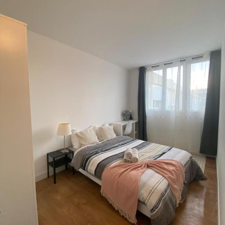 Grand F5 tout équipé, familles, entreprises et long séjour - Four-Bedroom Apartment - 5