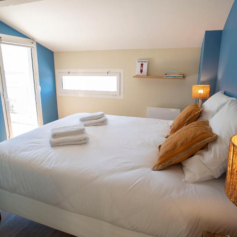 Provence Villa 11 Personnes vue mer Almanarre KiteSurf - Villa avec Piscine Privée - 36