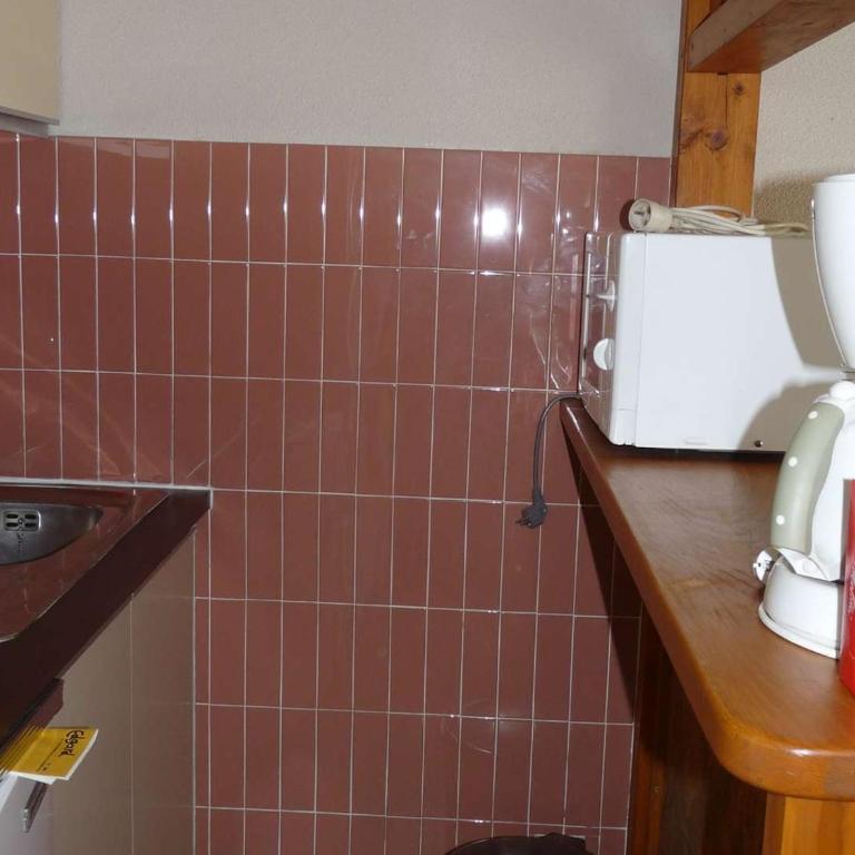Studio cabine 4 pers - Plage à 50m - Parking privé - FR-1-328-89 - Studio - 6