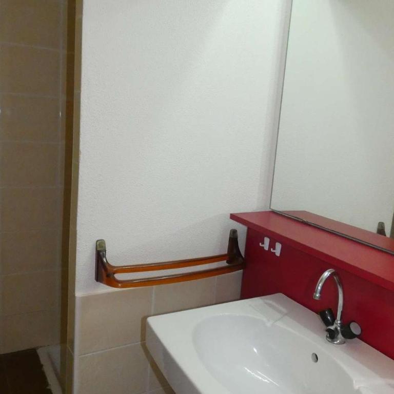 Studio Cabine - Loggia Sud - Proche Plage et Commerces - 4 Pers - Parking Privé - FR-1-328-104 - Studio - 9