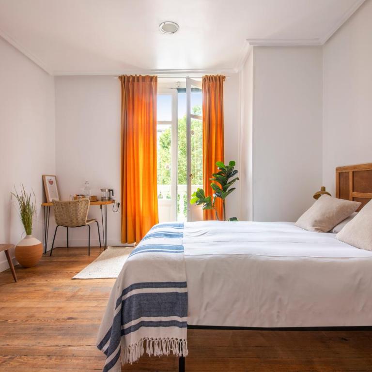 Belle Époque Self-check-in Guesthouse - Adults-Only - Habitación Doble con balcón - 5
