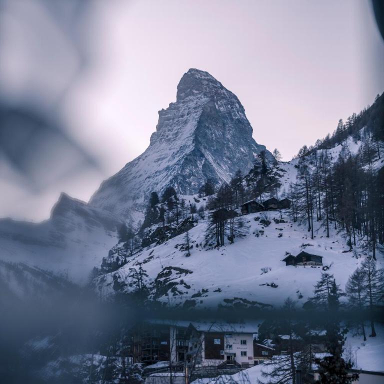Monte Rosa Boutique Hotel - Suite Matterhorn - 2