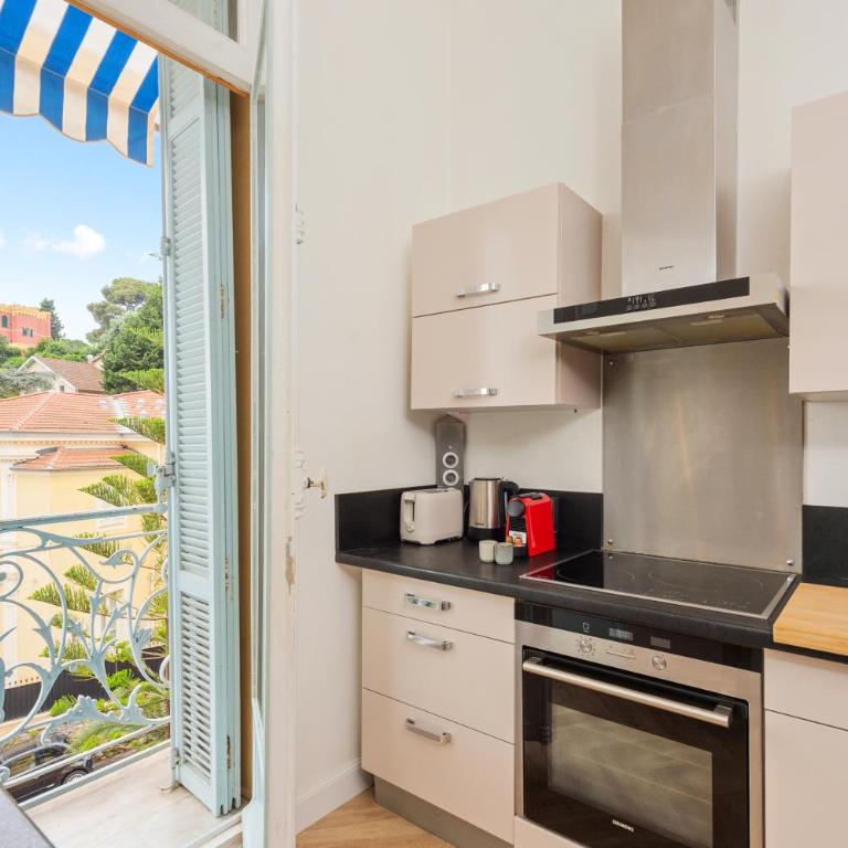MONT FLEURI- Somptueux 2 pièces - Parking - Menton - Apartment mit 1 Schlafzimmer - 9