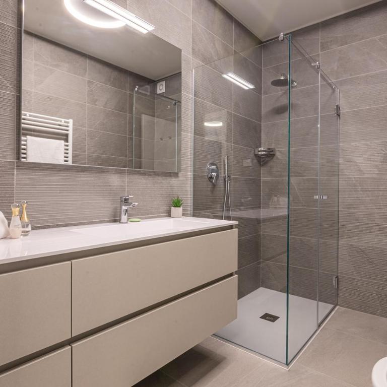 Lago Dorato Luxury Apartments - Lake Como View - Appartamento con 3 Camere da Letto e con Vista - 12