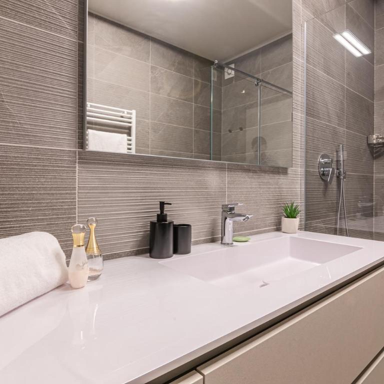 Lago Dorato Luxury Apartments - Lake Como View - Appartamento con 3 Camere da Letto e con Vista - 11
