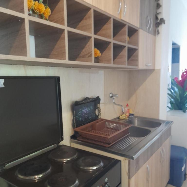 Ulpiana - Apartments,Rooms,Hostel - Triple Room with Balcony - 11