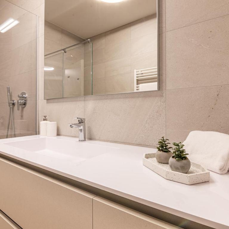 Lago Dorato Luxury Apartments - Lake Como View - Appartamento con 3 Camere da Letto e con Vista - 23