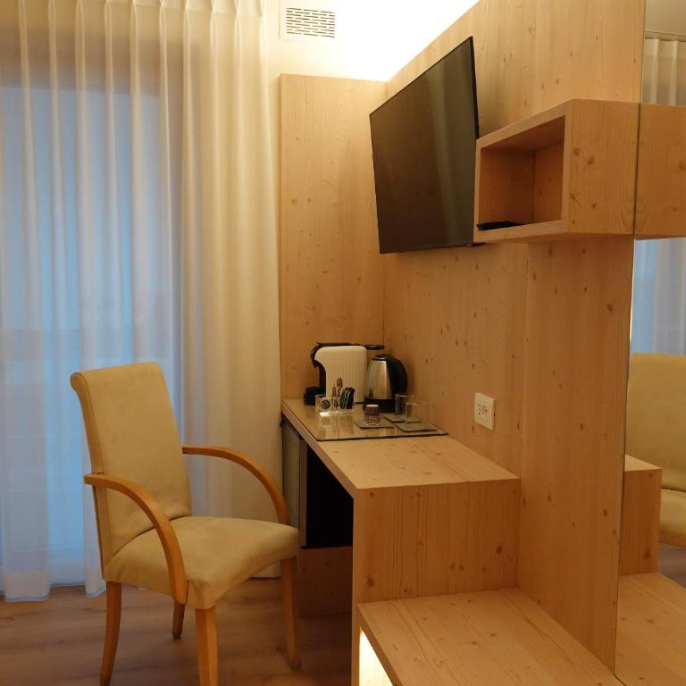 Alpine Rooms and Suites Livigno - Camana Noa - - Camera Tripla Superior - 9