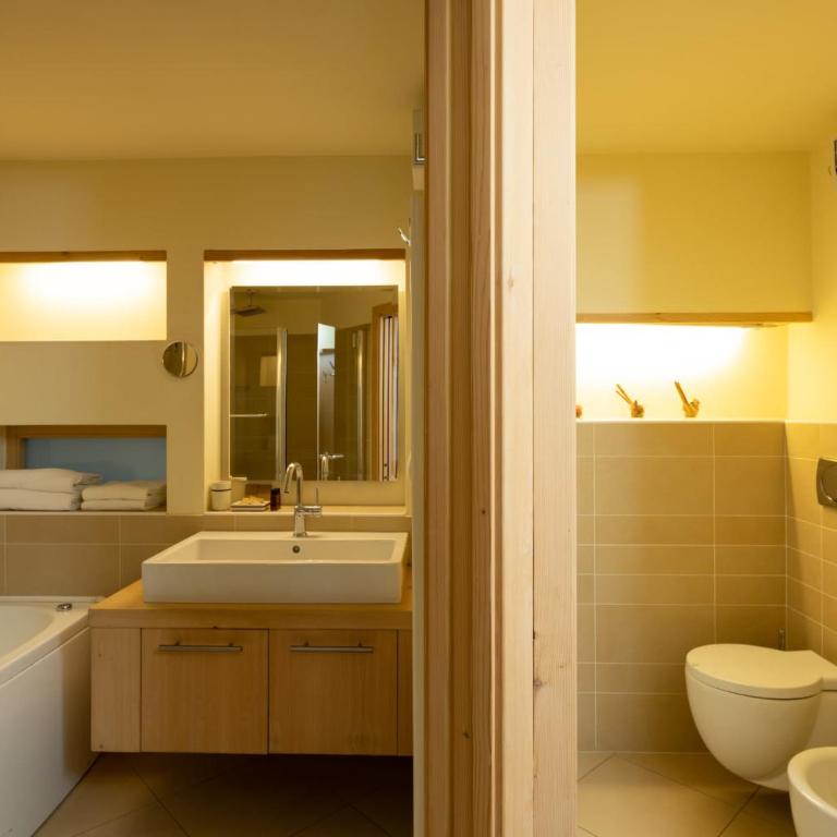 Alpine Rooms and Suites Livigno - Camana Noa - - Camera Quadrupla con Balcone - 5