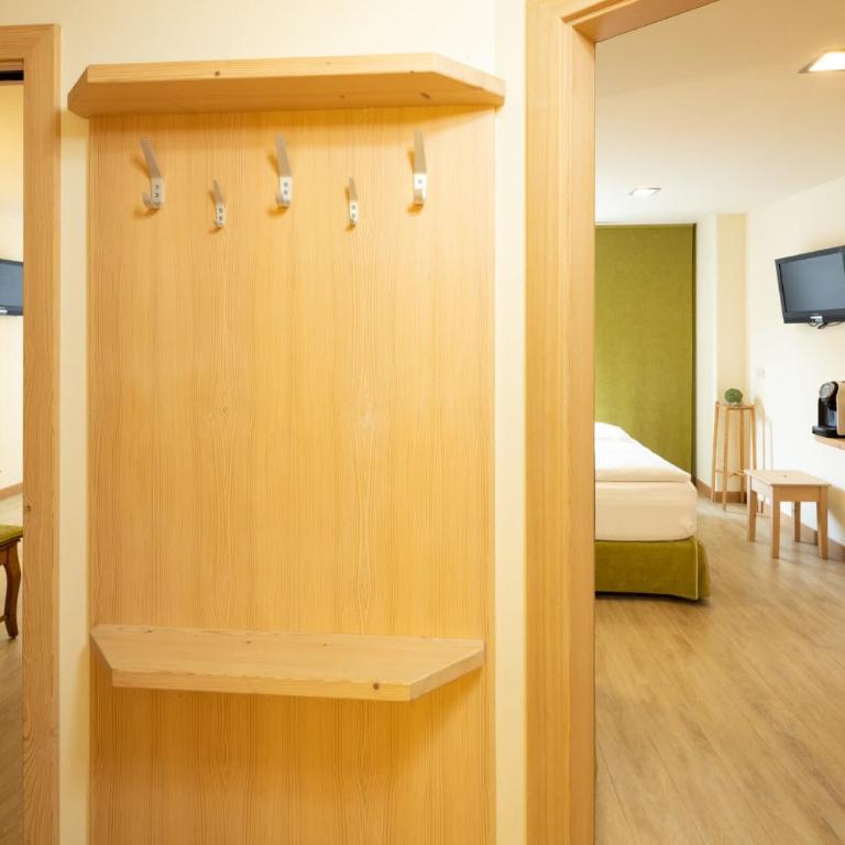 Alpine Rooms and Suites Livigno - Camana Noa - - Camera Quadrupla con Balcone - 6