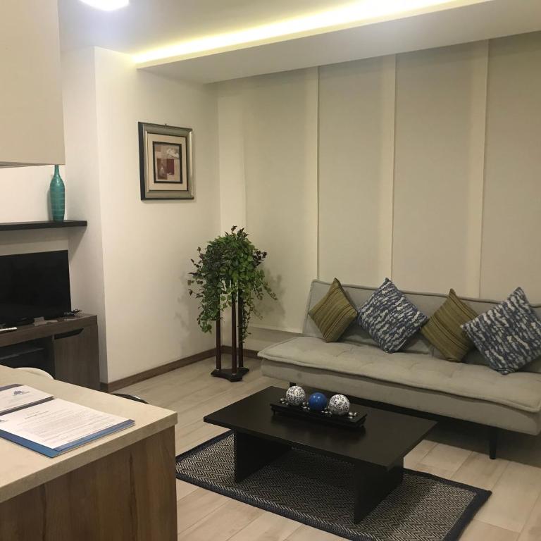 BlueZone Apartments - Premium Suite - 10