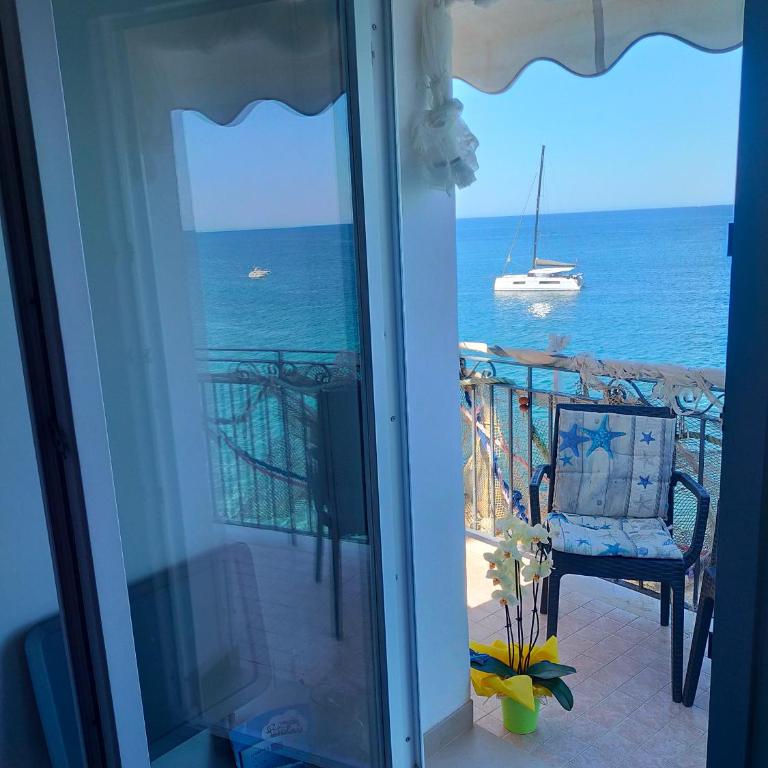 Casa Adriana Fronte Mare - Appartamento con Vista Mare - 21