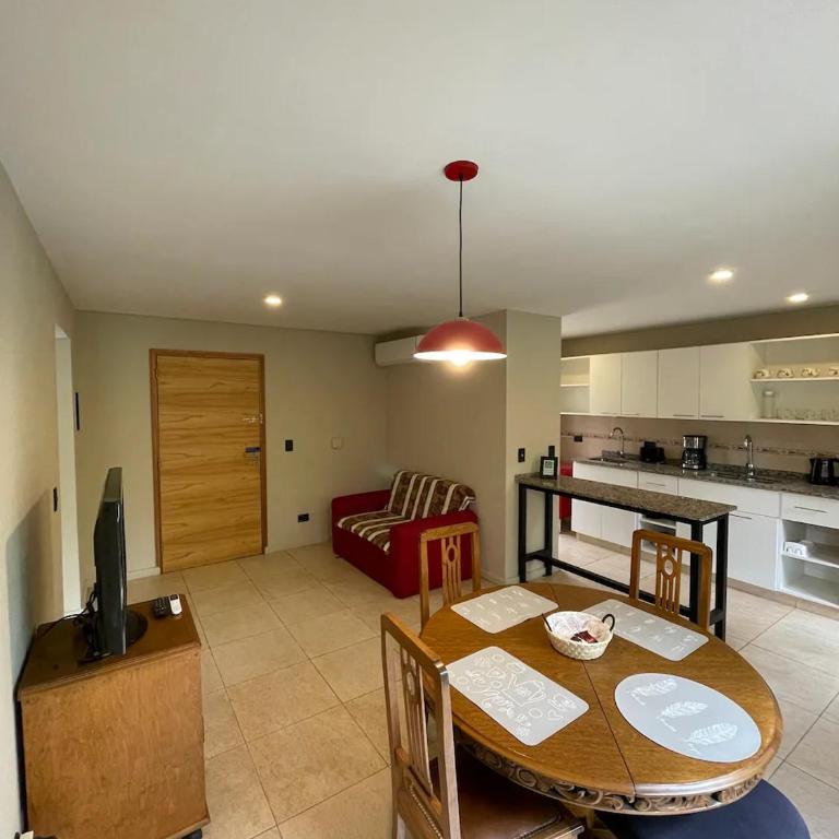 Bonito apartamento a metros del Parque San Martín y Arístides - Apartamento de 1 dormitorio - 1